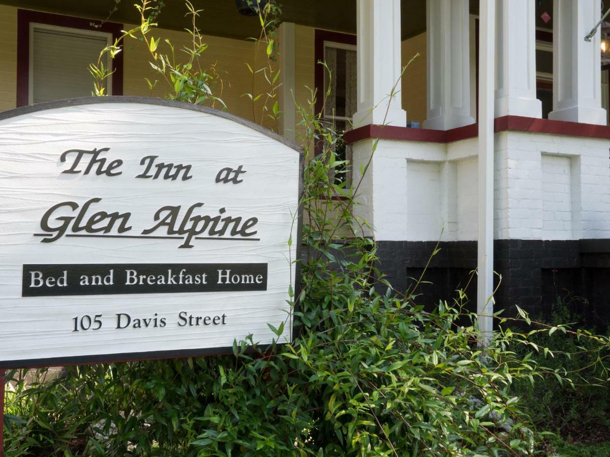 The Inn At Glen Alpine Моргантон Экстерьер фото
